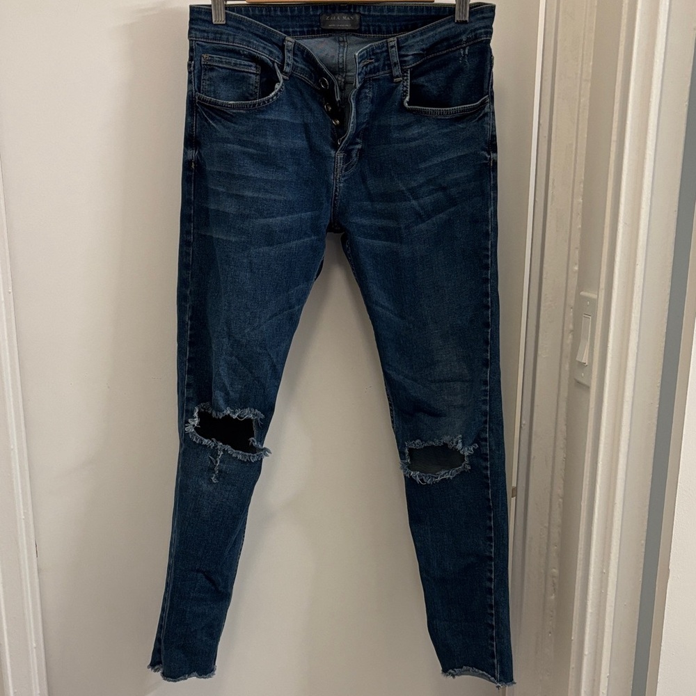 Zara Distressed Blue Jeans